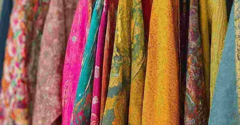 Read more about the article Simple Clothing Business Ideas for Women in Pakistan, Easy Steps to Success